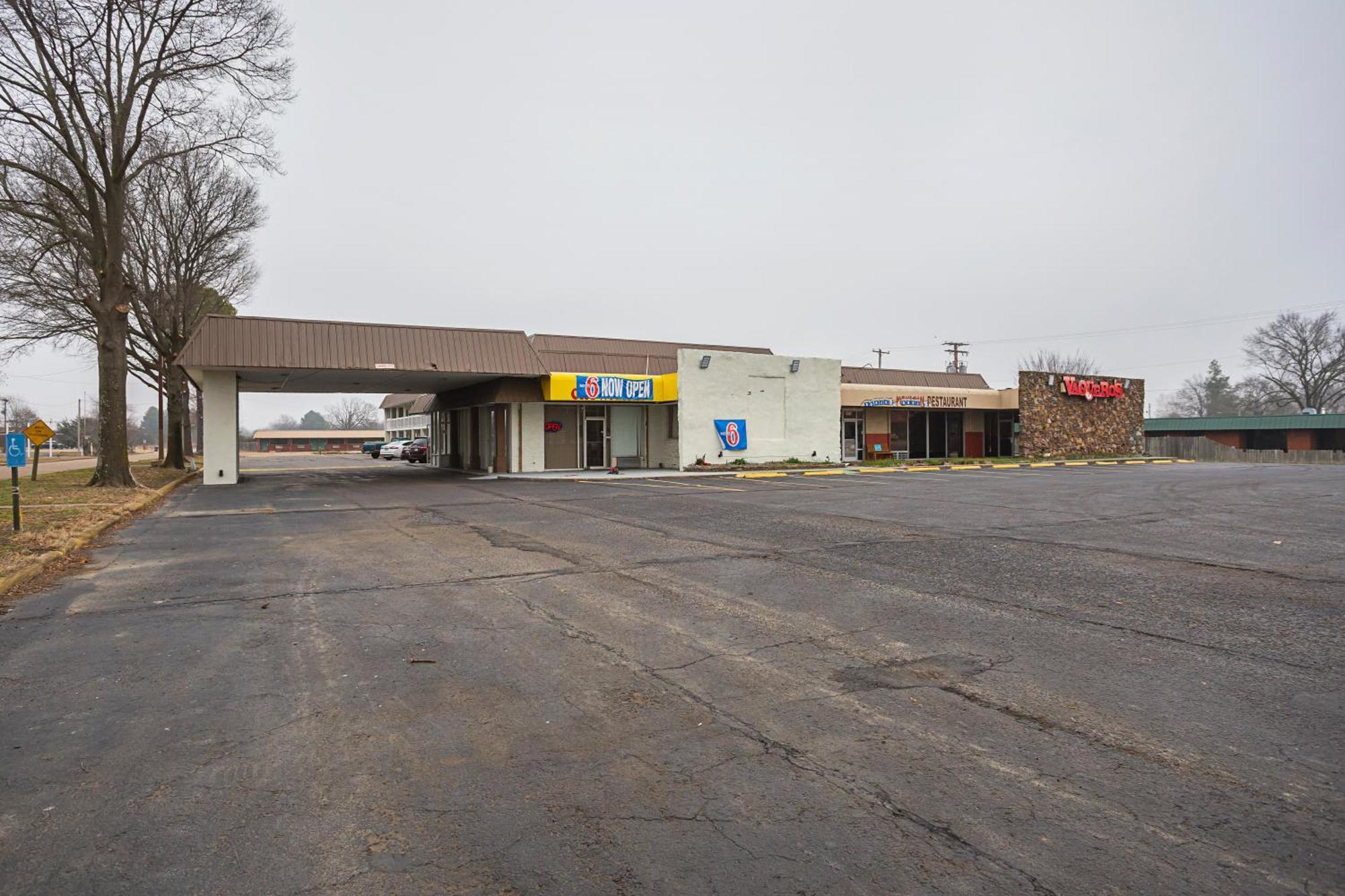 Motel 6-Brinkley, Ar Екстер'єр фото