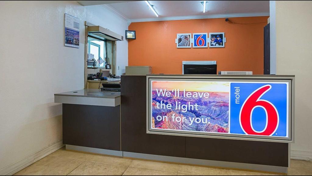 Motel 6-Brinkley, Ar Екстер'єр фото