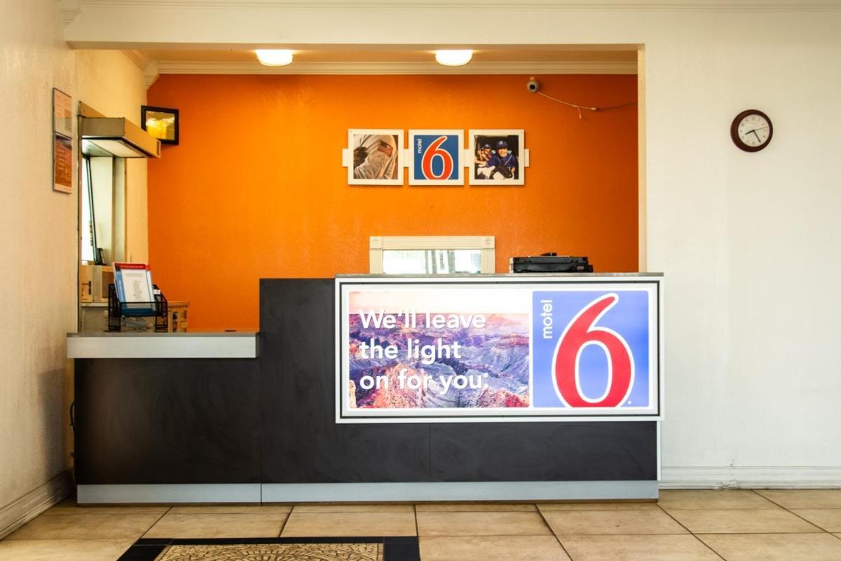Motel 6-Brinkley, Ar Екстер'єр фото