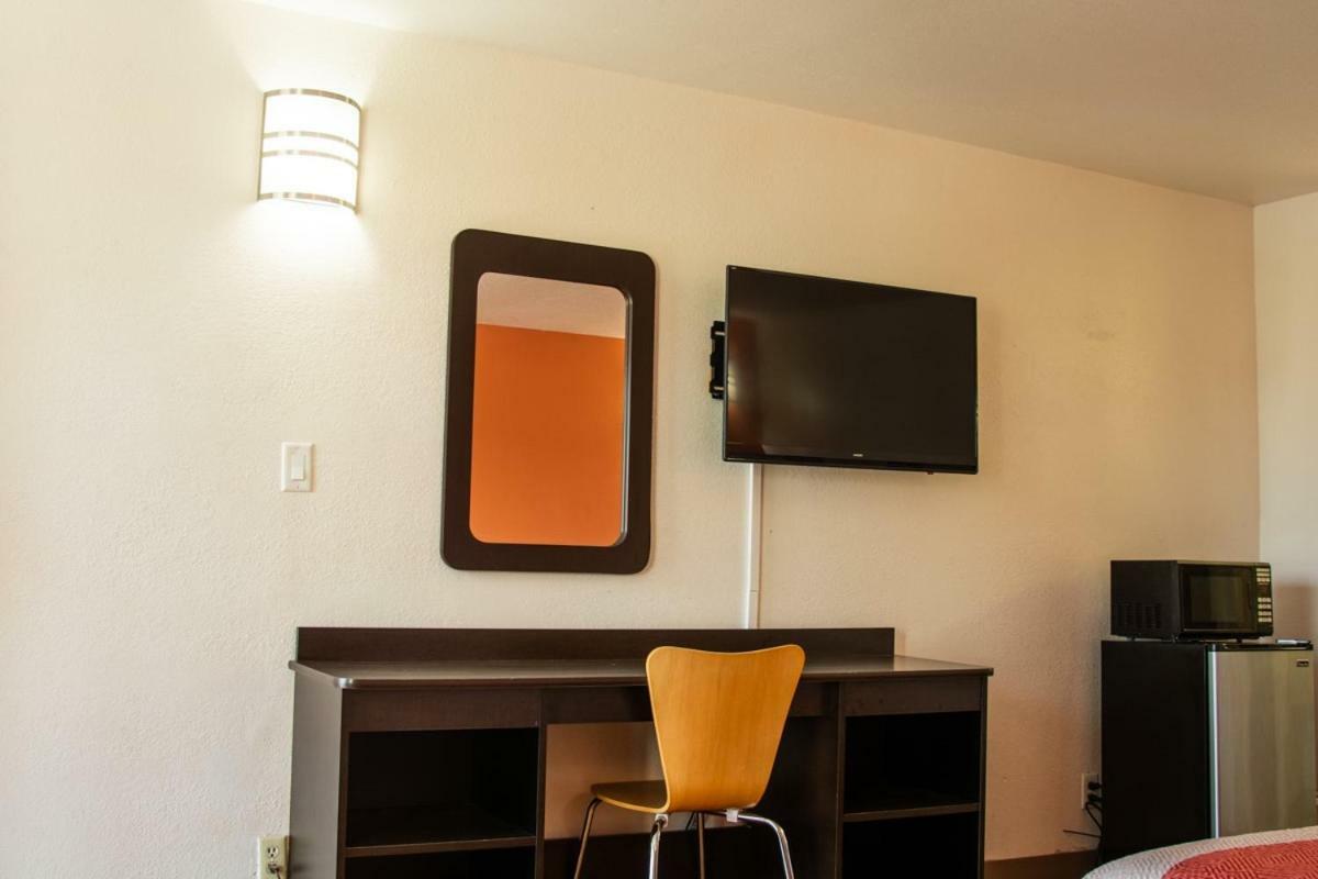 Motel 6-Brinkley, Ar Екстер'єр фото