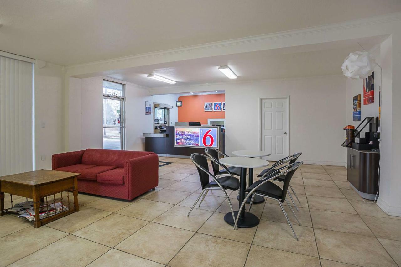 Motel 6-Brinkley, Ar Екстер'єр фото