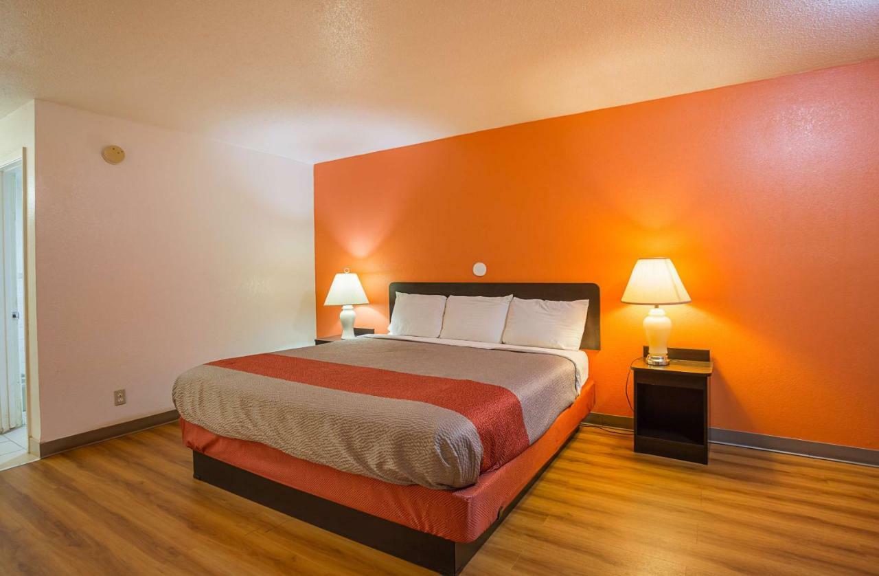 Motel 6-Brinkley, Ar Екстер'єр фото